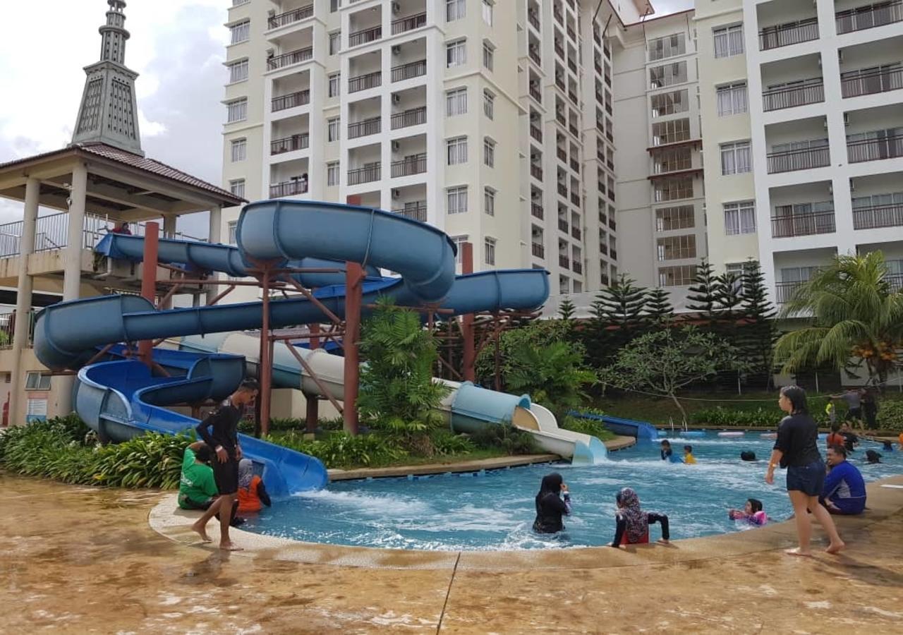 Santai At Bayou Lagoon Malacca Exterior photo